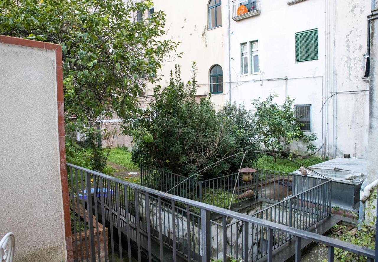 Il Normanno Home Salerno Bagian luar foto